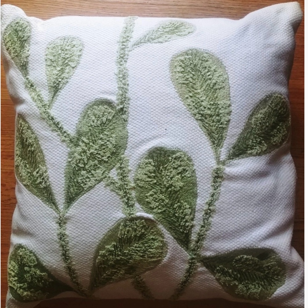 Pottery Barn Green Leaf Accent Pillow with feather insert